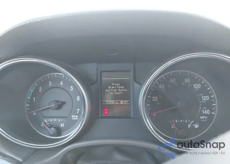 2012 Jeep Grand Cherokee Laredo z USA, uszkodzony, nr VIN 1C4RJEAG4CC261065